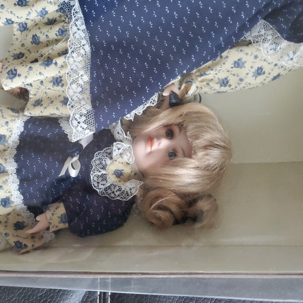 1999 Tiffany Collection by Tiffany Pacini Mother Daughter Set Porcelain Dolls