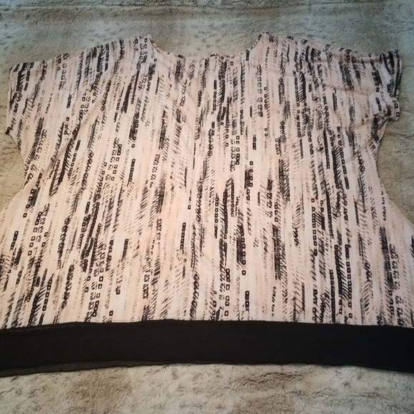 CATO Long Draped Tunic w Wide Flowey Bottom Size 24