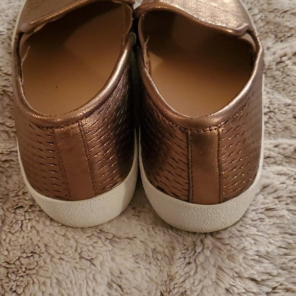 Vince Camuto Women's Cariana Bronze Leather Slip-On Sneakers Shoes Size 8 M