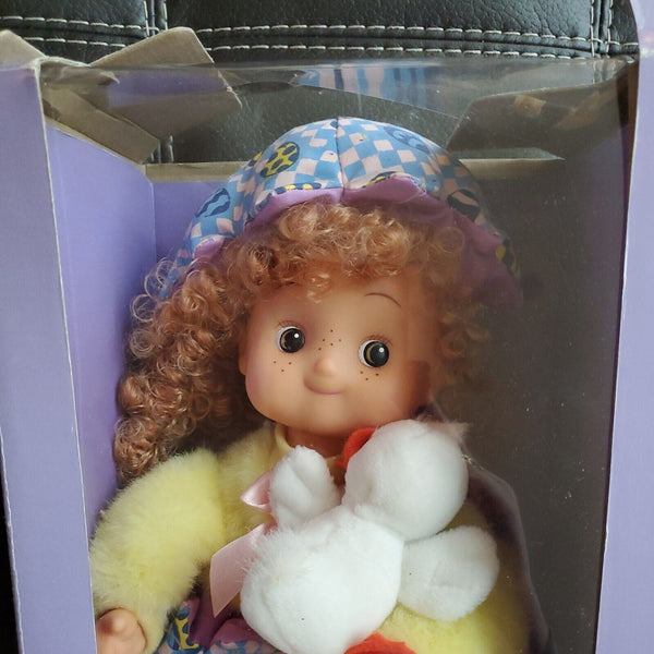 1996 DAYTON HUSDON ANIMATED EASTER FIGURE Curly Haired Girl Baby Chick's Vintage