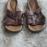 Clarks Dark Brown Leather Strapey Flat Slip On Sandals Size 10M