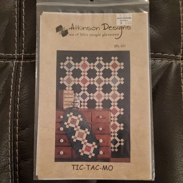 Atkinson Designs Tic Tac Mo 1998 Quilt Runner Pieced Pattern Terry Atkinson