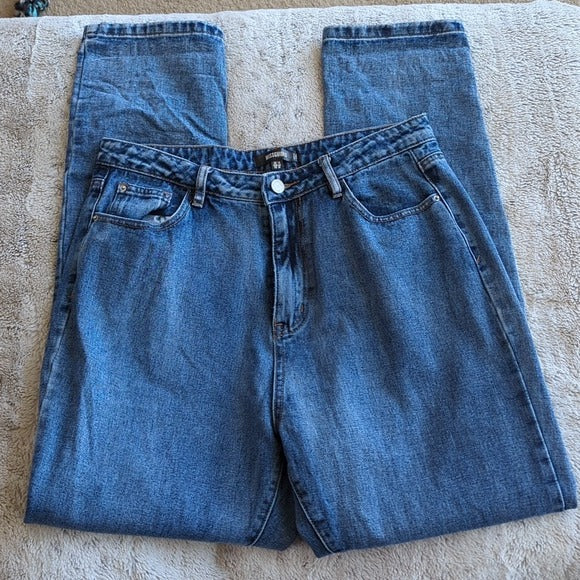 Misguided Medium Wash Straight Leg Boyfriend Fit Blue Jeans Size 10 Waist 29 In