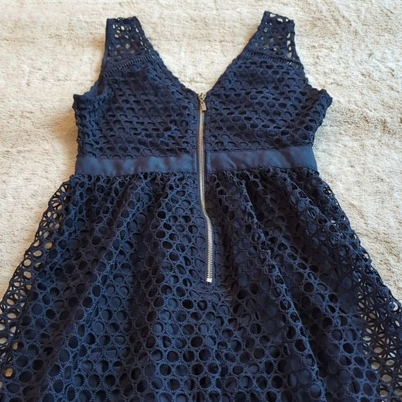 Abercrombie Fitch Navy Blue Dress Crochet Lace MIDI Length Sleeveless Womens XSP