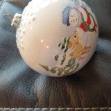 2008 HALLMARK KEEPSAKE " A HOLIDAY HELLO"  Ceramic Frosty Friends Ornament Stand