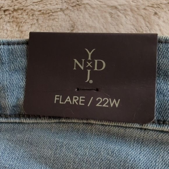 NYDJ Lighter Wash High Rise Farrah Flare Blue Jeans Size 22W