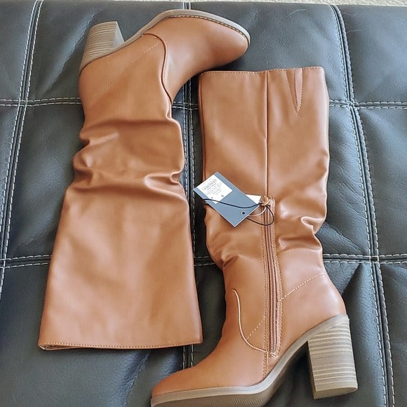 Universal Thread Tessa Knee High Scrunch Heeled Faux Leather Boots Cognac NWT