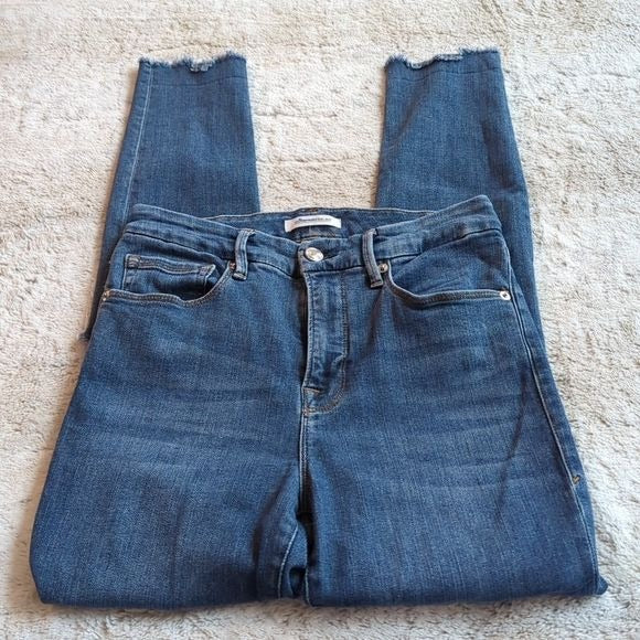 Good American Distressed High Rise Raw Hem Good Legs Crop Blue Jeans Size 27