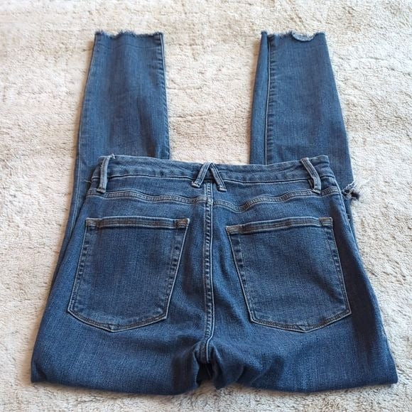 Good American Distressed High Rise Raw Hem Good Legs Crop Blue Jeans Size 27