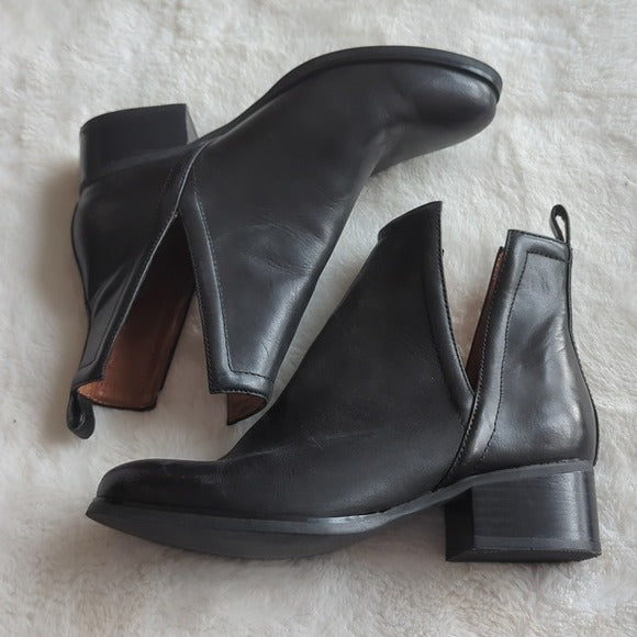 JEFFREY CAMPBELL Size 7.5 Black Leather ORILEY-LO Shoes Ankle Booties Boots Heel