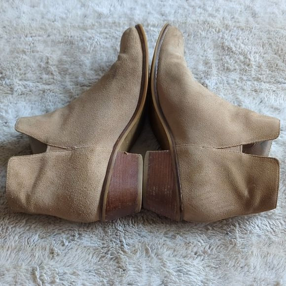 Cole Haan Beige Tan Abbot Bootie Ankle Boot Slip On Leather Suede Shoe Size 8.5