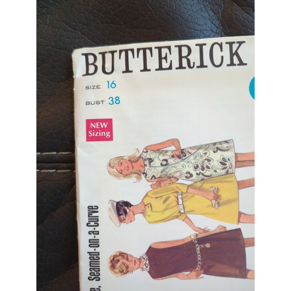 4818 BUTTERICK 1960's Misses Semi Fitted Dress Sewing Pattern Size 16 UC FF