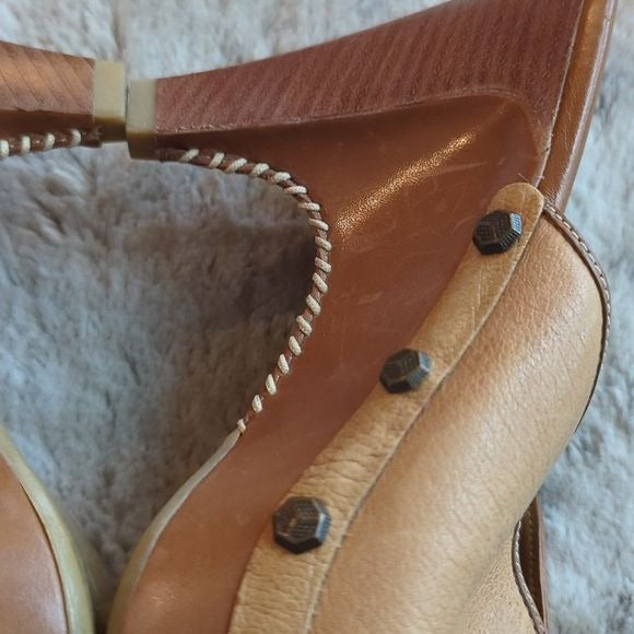 Cole Haan Kenna Leather Light Brown Tan Studded Heeled Clogs Mules Size 10