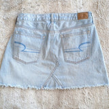 American Eagle Distressed Lighter Wash Mini Jean Skirt Size 6