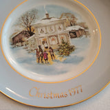 1977 Avon Christmas Plate Carollers In The Snow Original Box Wedgewood Vintage