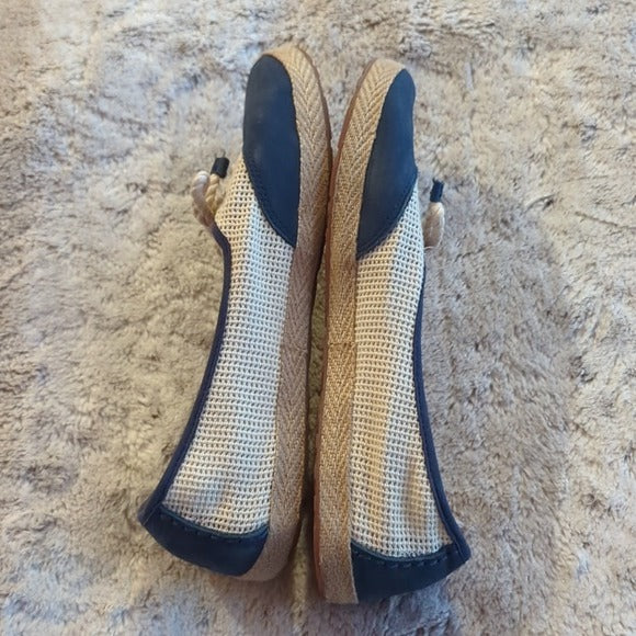 UGG Catrin Women Size 9.5 Espadrilles Flats Suede Slipon Shoes Navy Blue Beige