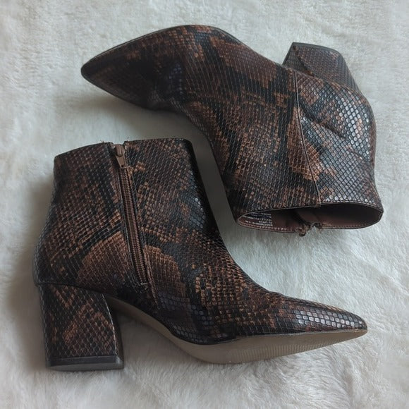 Steve Madden Missie Style Snake Print Heeled Ankle Boots Size 8.5 PU Upper