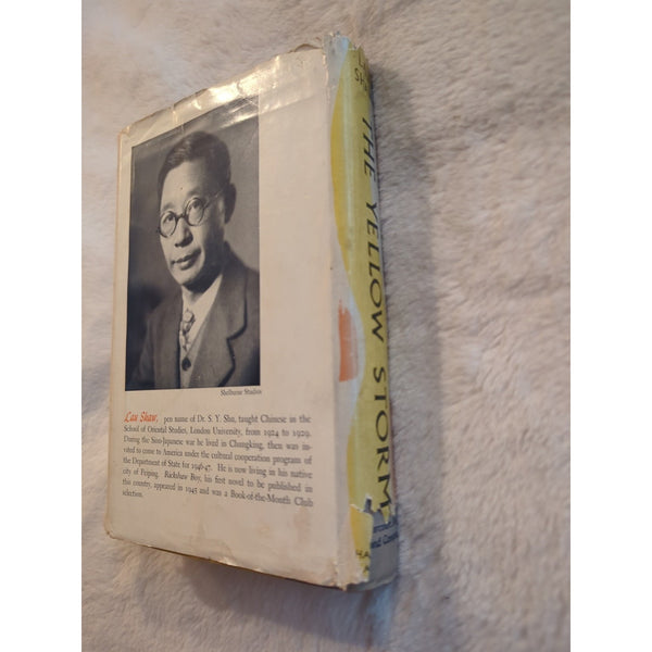 Lau Shaw Lao, She S Y Shu The Yellow Storm Trans of 風吹草動 1951 1st Ed HC DJ Vtg