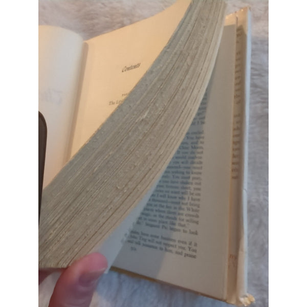 Lau Shaw Lao, She S Y Shu The Yellow Storm Trans of 風吹草動 1951 1st Ed HC DJ Vtg