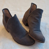 Lucky Brand Women's Size 7 M Bashina 2 Snakeskin Print Gray Leather Ankle Boots