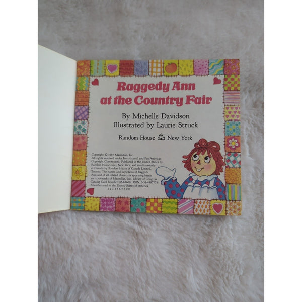 1987 Vintage Raggedy Ann At The Country Fair Michelle Davidson Laurie Struck SC