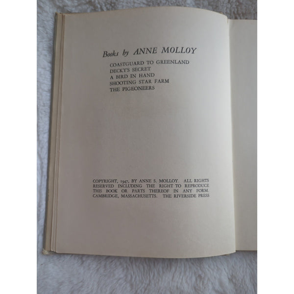The Pigeoneers Anne Molloy 1947 HC Vtg 1st Edition HC Ex Library Rough Condition
