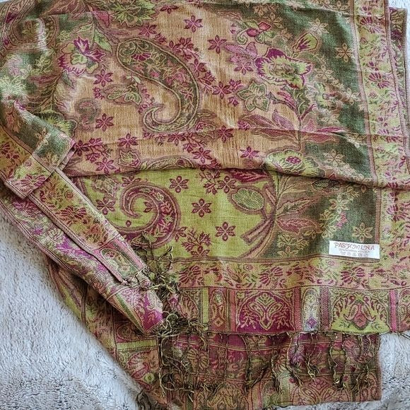 Pashmina Silk Schawl Scarf Wrap Floral and Paisley Design w Tassels Pink Gold