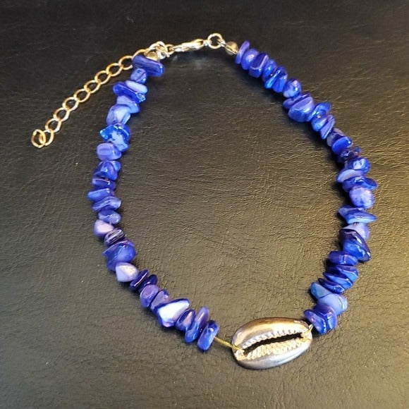 Boutique Blue Shell and Gold Accent Bracelet