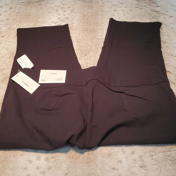 NWT Christopher & Banks Black Pull On Mid Capri Pants