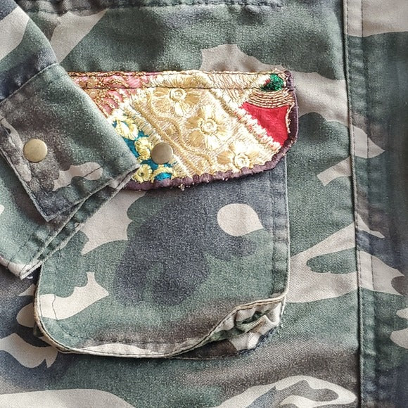 Beautiful Stories Embellished Patch Mixed Media Camoflague Utility Jacket Size S