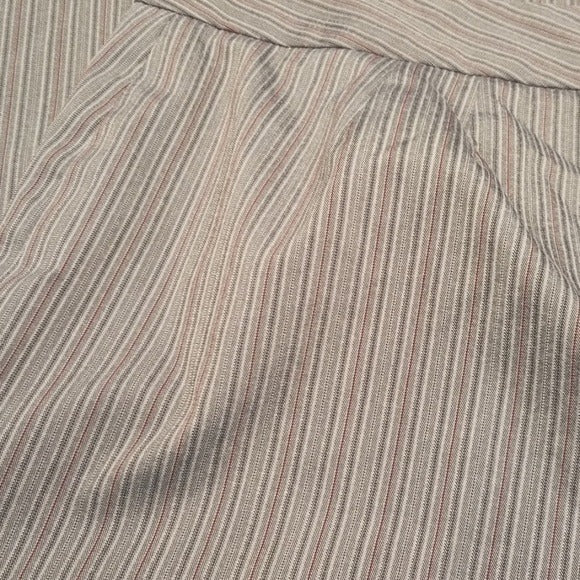 Anne Klein Gray Pinstripe Higher Rise Stretchy Capri Pants Size 12