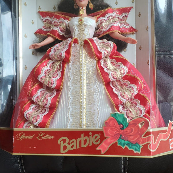 1997 Happy Holidays Barbie Doll - Rare Limited Brunette | New in Box Vintage Toy