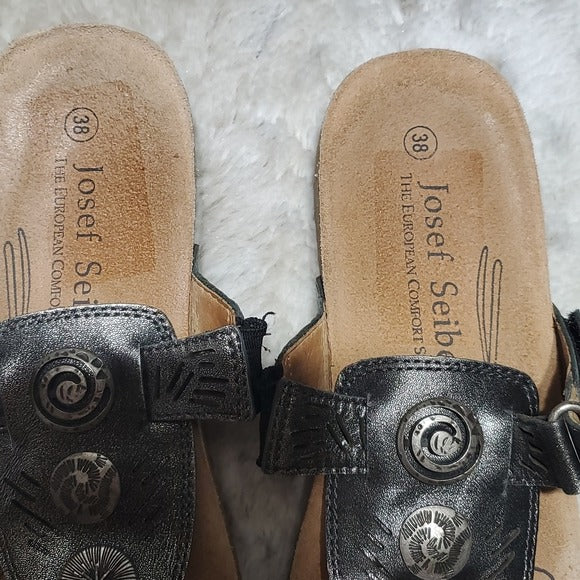 Josef Seibel Gray and Silver Leather Thong Sandals w Cork Base Size 7.5