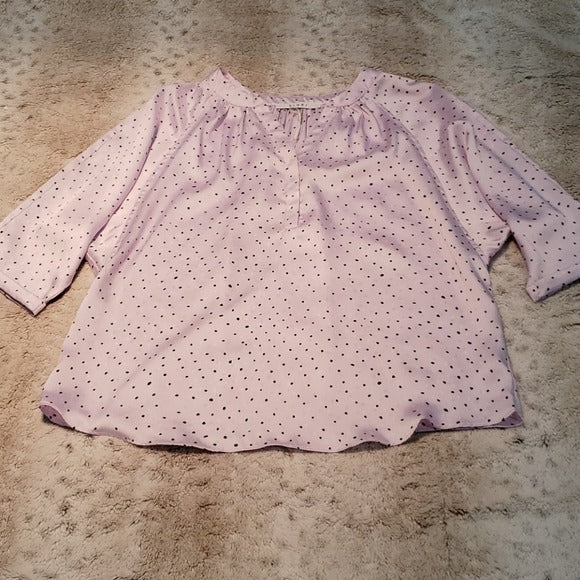 NWT Sioni 3/4 Sleeve Lavender Polka Dot V Neck Blouse