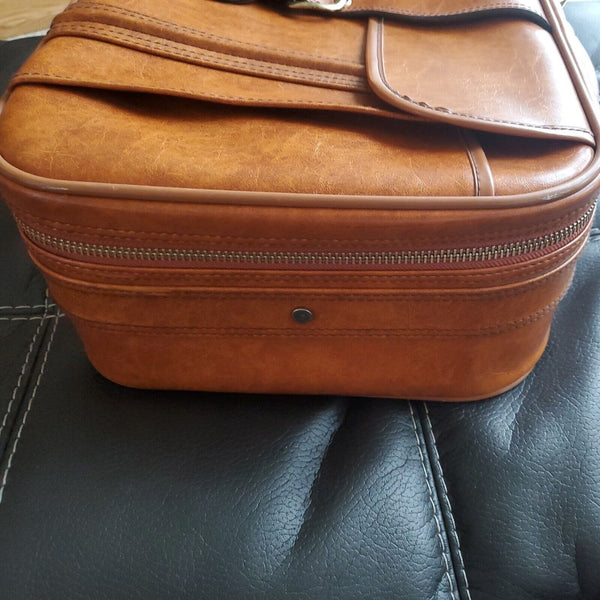 Vtg Brown MCM 1960s Leather Cowhide Travel Shell Luggage Suitcase Front Pocket