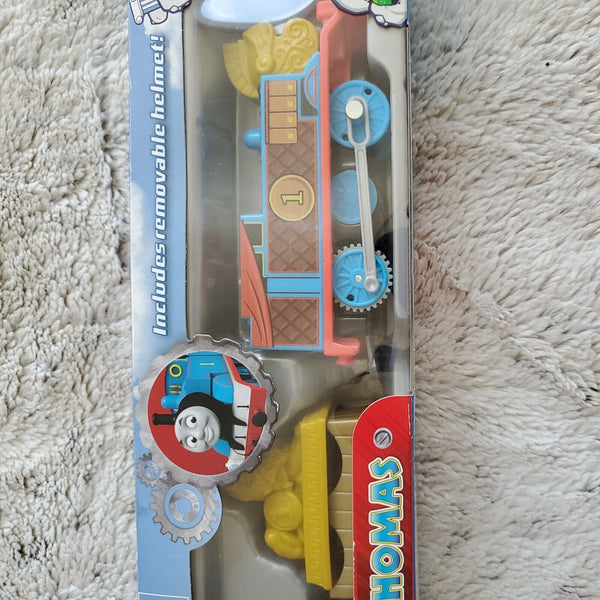 NEW~Thomas and Friends Trackmaster Armored Thomas  Motorized Engine Train ~NEW