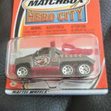 Matchbox Red & Grey Tow Truck Number 17 97703-718G1 New On Card 2002