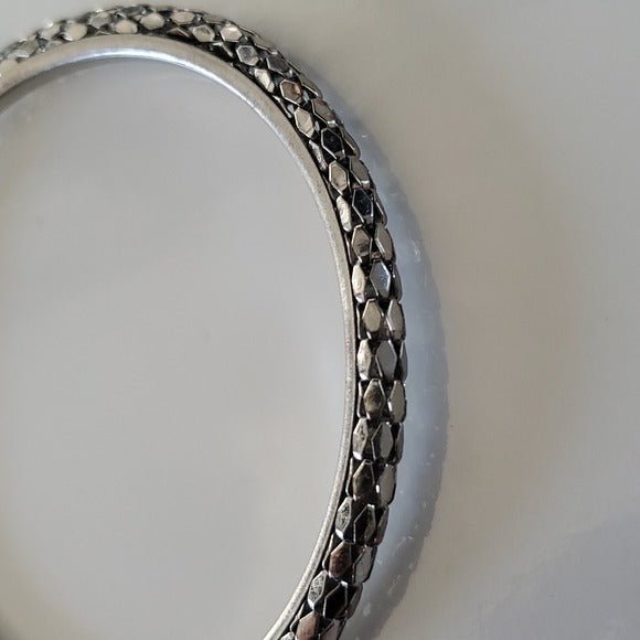 Boutique Silver Tone Scaled Bracelet No Stretch