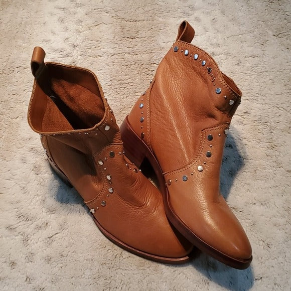 Dolce Vita Brown Leather Studded Boots Size 5.5