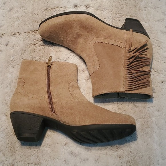 Easy Spirit Esvita Tan Leather Booties w Fringe Size 7.5