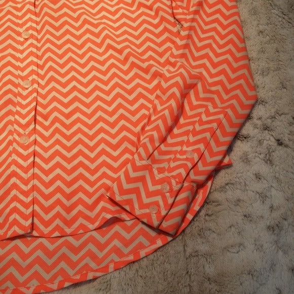 American Eagle Orange and White Chevron Blouse Size XS