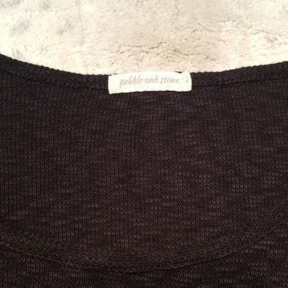 Pebble and Stone Gray and Black Thermal w Tie Size S